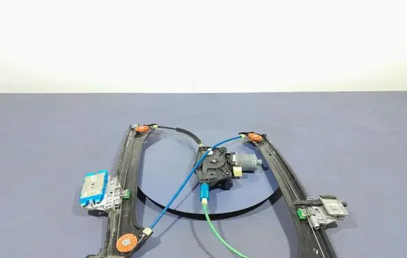 Audi A5 8T 8F Front door window regulator with motor 8W8837462