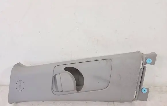 Hyundai i30 (B) pillar trim (top) 858302R000