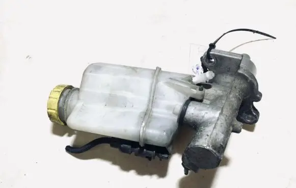 Alfa Romeo 147 Master brake cylinder 320669663 32066966-3