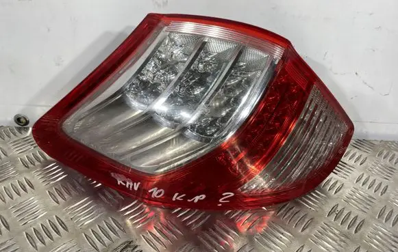 Toyota RAV 4 (XA30) Rear/tail lights 4245