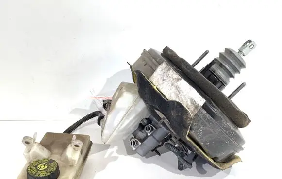 Citroen DS5 Brake booster 9673926380