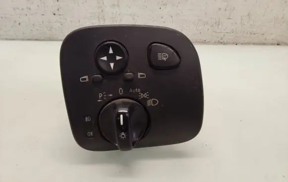 Mercedes-Benz C W203 Light switch 24406574745 A2035450904
