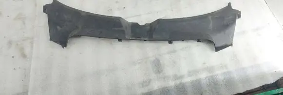 Audi A6 S6 C6 4F Radiator trim 4F0807081