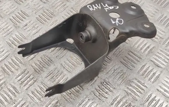 Toyota RAV 4 (XA30) ABS pump bracket 
