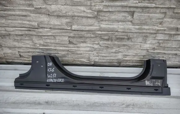Mercedes-Benz CLS W257 Sill A2576375800