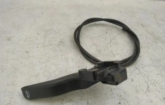 Saab 9-5 Engine bonnet/hood lock release cable 7002346