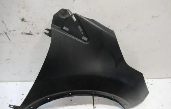Renault Captur Fender 631001642R