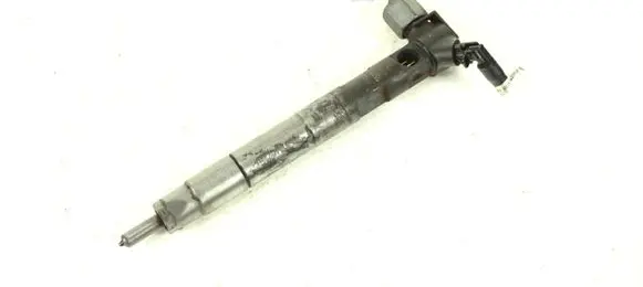 Mercedes-Benz Vito Viano W639 Fuel injector A6510704987 28342997