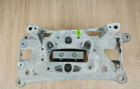 Audi A4 S4 B9 Gearbox mounting bracket 8W0399262AE