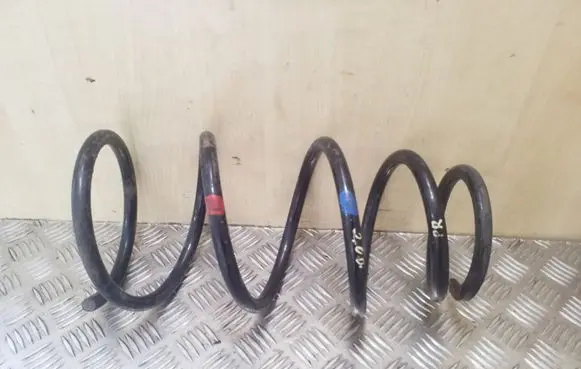 Toyota Previa (XR30, XR40) II Front coil spring