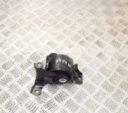 Honda FR-V Engine mount bracket 50805S9A023
