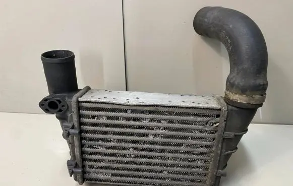 Audi A6 S6 C5 4B Intercooler radiator 058145805G
