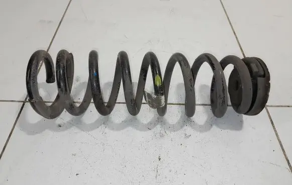 Hyundai i40 Rear coil spring NOCODE