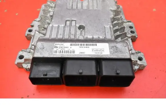 Mazda 3 II Engine control unit/module ECU Y6Y618881A