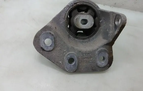 Audi A8 S8 D3 4E Rear differential mounting bracket 