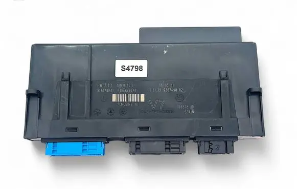 BMW 5 F10 F11 Comfort/convenience module 9267458 61359267458 61359267468