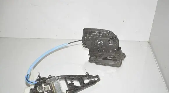 BMW 2 F45 Front door lock 7281931 51217281931 7401209