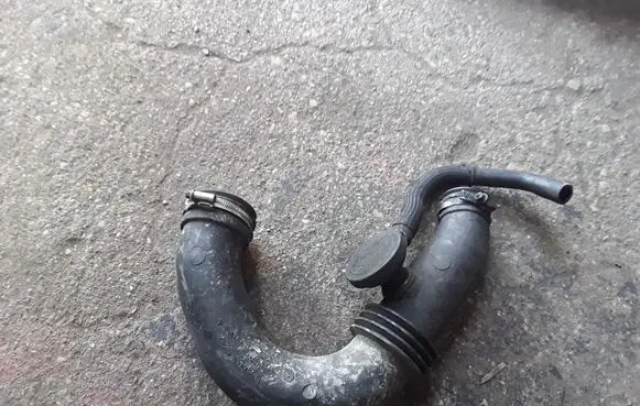 Renault Clio II Intercooler hose/pipe 8200143788