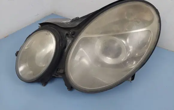 Mercedes-Benz E W211 Headlight/headlamp 16156300 16156400LI