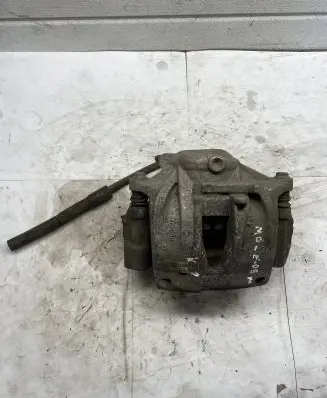Mercedes-Benz E W211 Front brake caliper