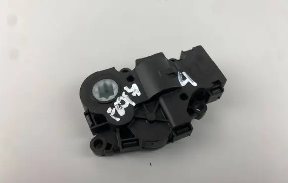 Mini Cooper Countryman F60 Air flap motor/actuator CZ113930