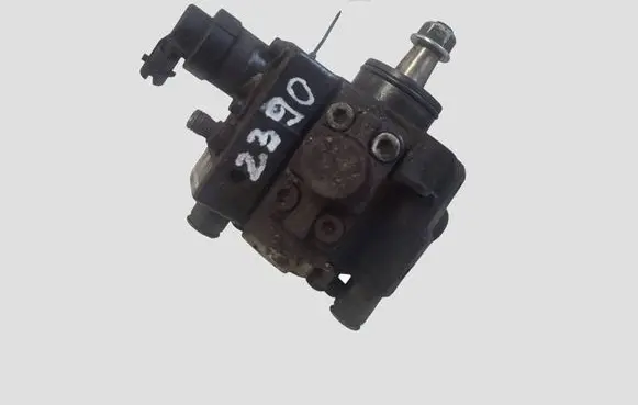 Hyundai i40 Fuel injection high pressure pump 0445010206 0928400750