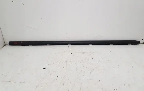 KIA Rio Front door glass trim molding