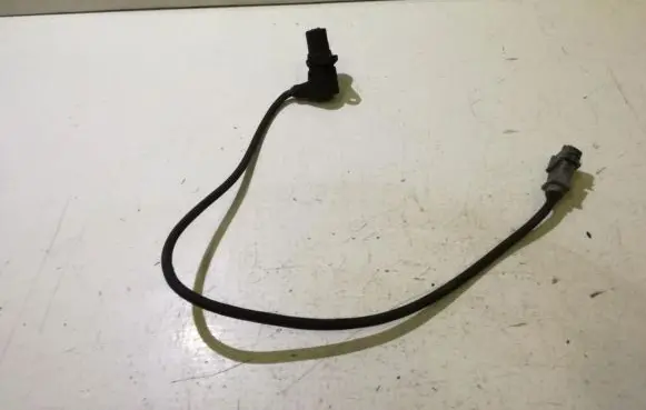 Volkswagen PASSAT B5 Crankshaft position sensor 050906433