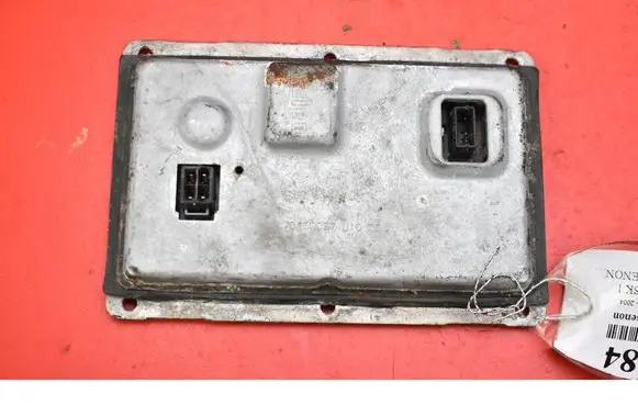 Volvo S60 Voltage converter/converter module 73160087
