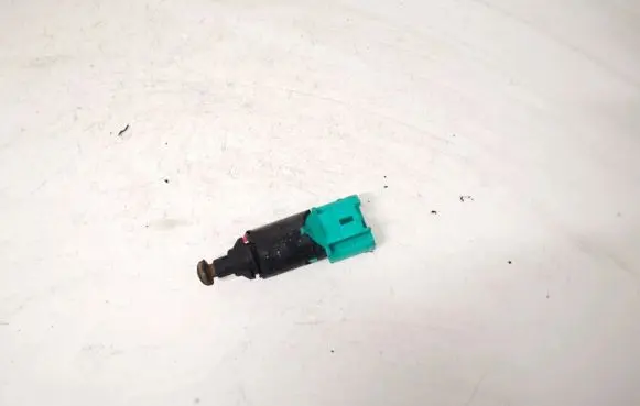 Peugeot 407 Brake pedal sensor switch 9650688480