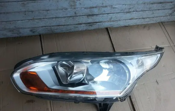 Ford Transit - Tourneo Connect Headlight/headlamp