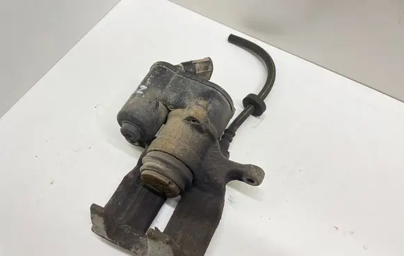 Audi A6 S6 C6 4F Rear brake caliper