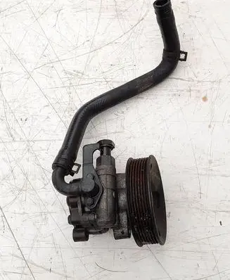 KIA Sorento Power steering pump 571003E050