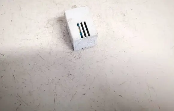 Peugeot 406 Other relay 73605902