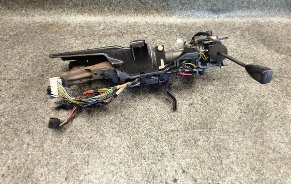 BMW 5 E34 Ignition lock 11552400 11605920
