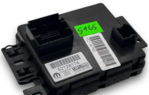 Jeep Renegade Central body control module S5165 52128174