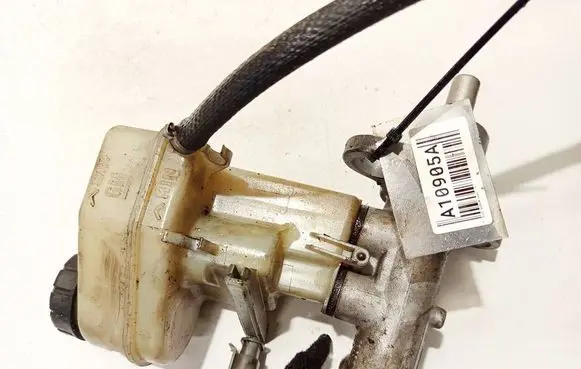 Opel Signum Master brake cylinder 32067069