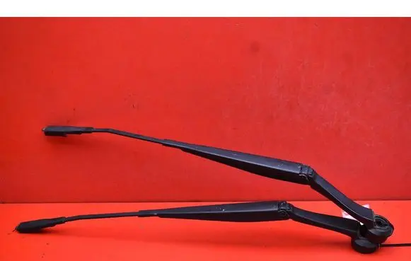 Ford Mondeo MK I Front wiper blade arm DS7317B589AD