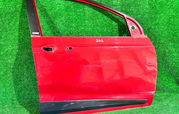 Hyundai i10 Front door