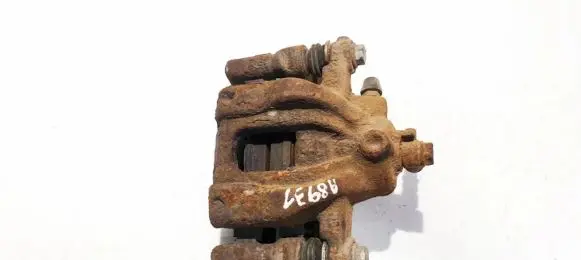 Honda CR-V Rear brake caliper