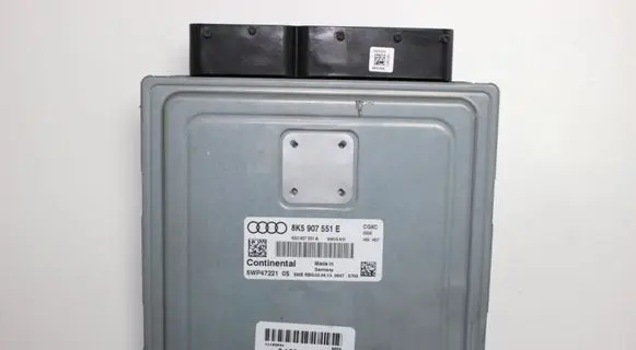 Audi A4 S4 B8 8K Engine control unit/module 8K5907551E