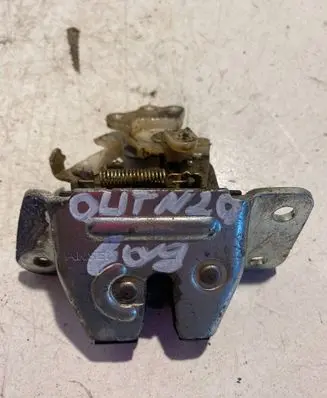 Mitsubishi Outlander Tailgate/trunk/boot lock/catch/latch