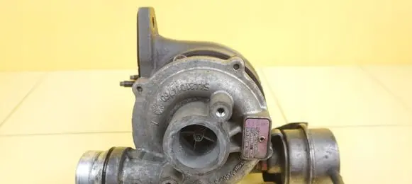 Nissan Juke I F15 Turbo H82728404 9SP31