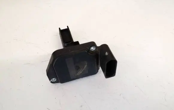 Audi A4 S4 B6 8E 8H Mass air flow meter
