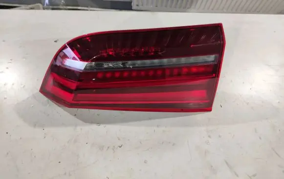 BMW X5 F15 Tailgate rear/tail lights 7470887 01129801 10018610
