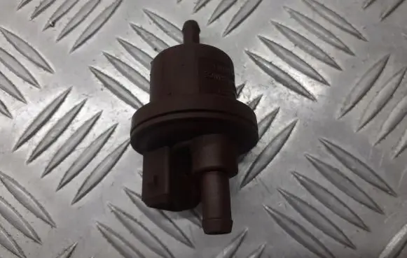 Citroen C5 Valve vacuum 2580003B