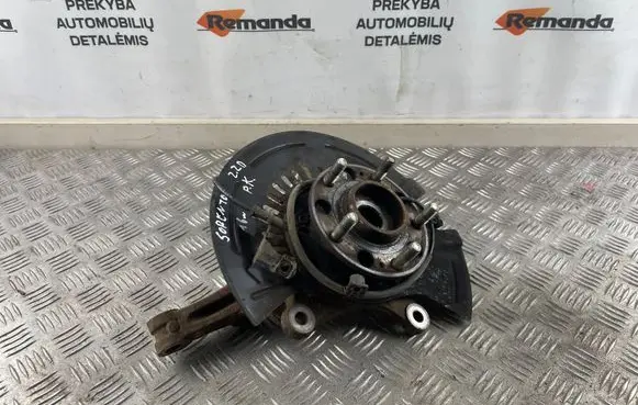 KIA Sorento Front wheel hub