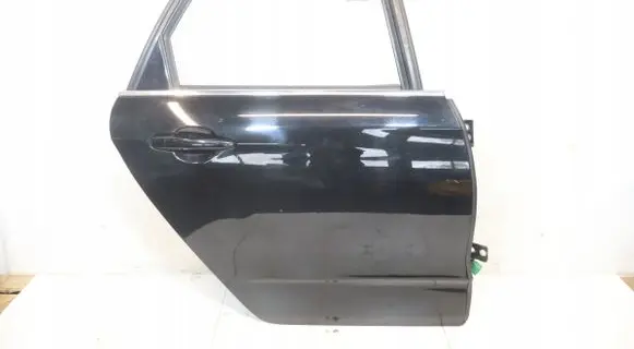 Rear door