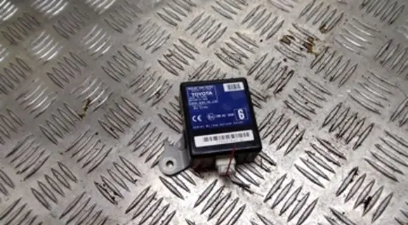 Toyota Prius (XW20) Door control unit/module 173001342 8974147100