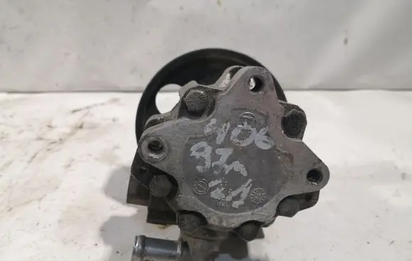 Power steering pump